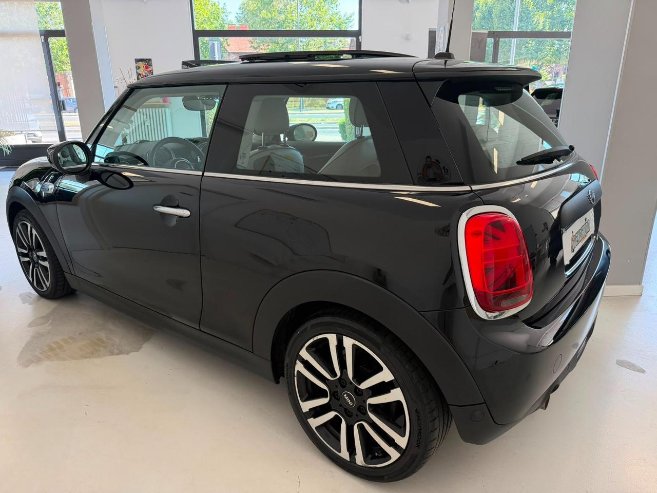 MINI Mini One