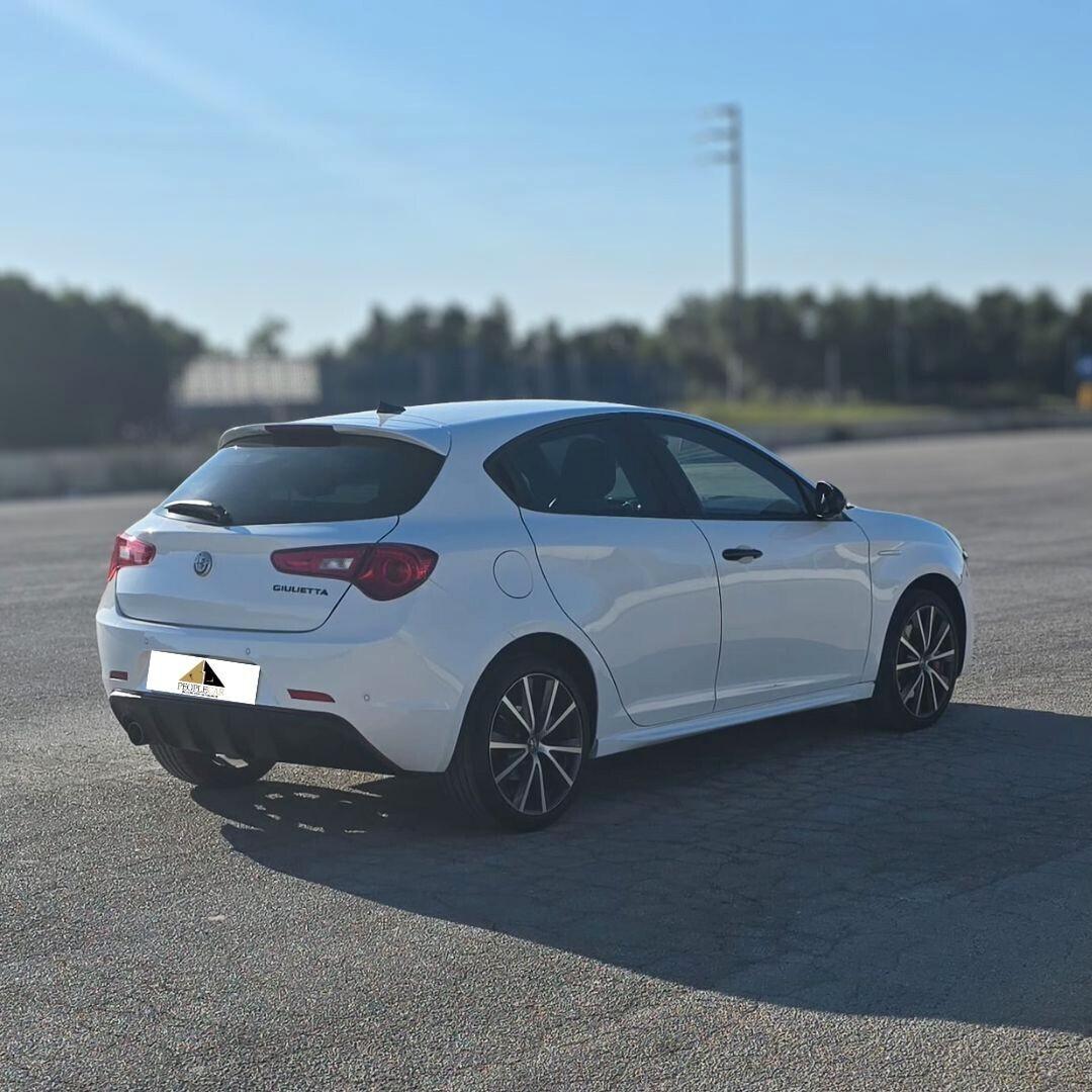 Alfa Romeo Giulietta Sport **CAMBIO AUTOMATICO**