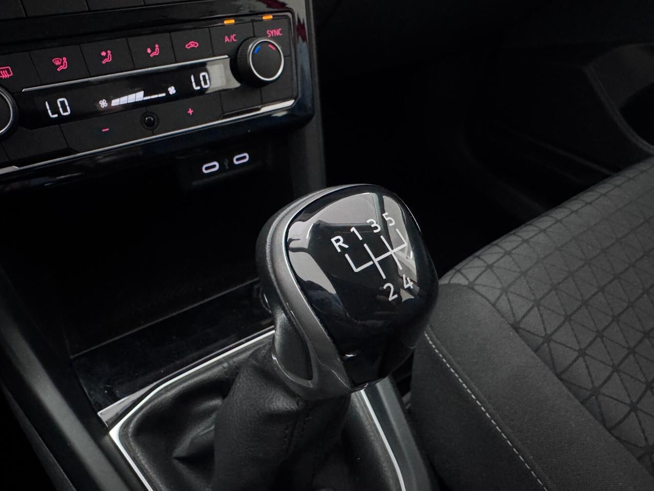 Volkswagen T-Cross 1.0 TSI STYLE
