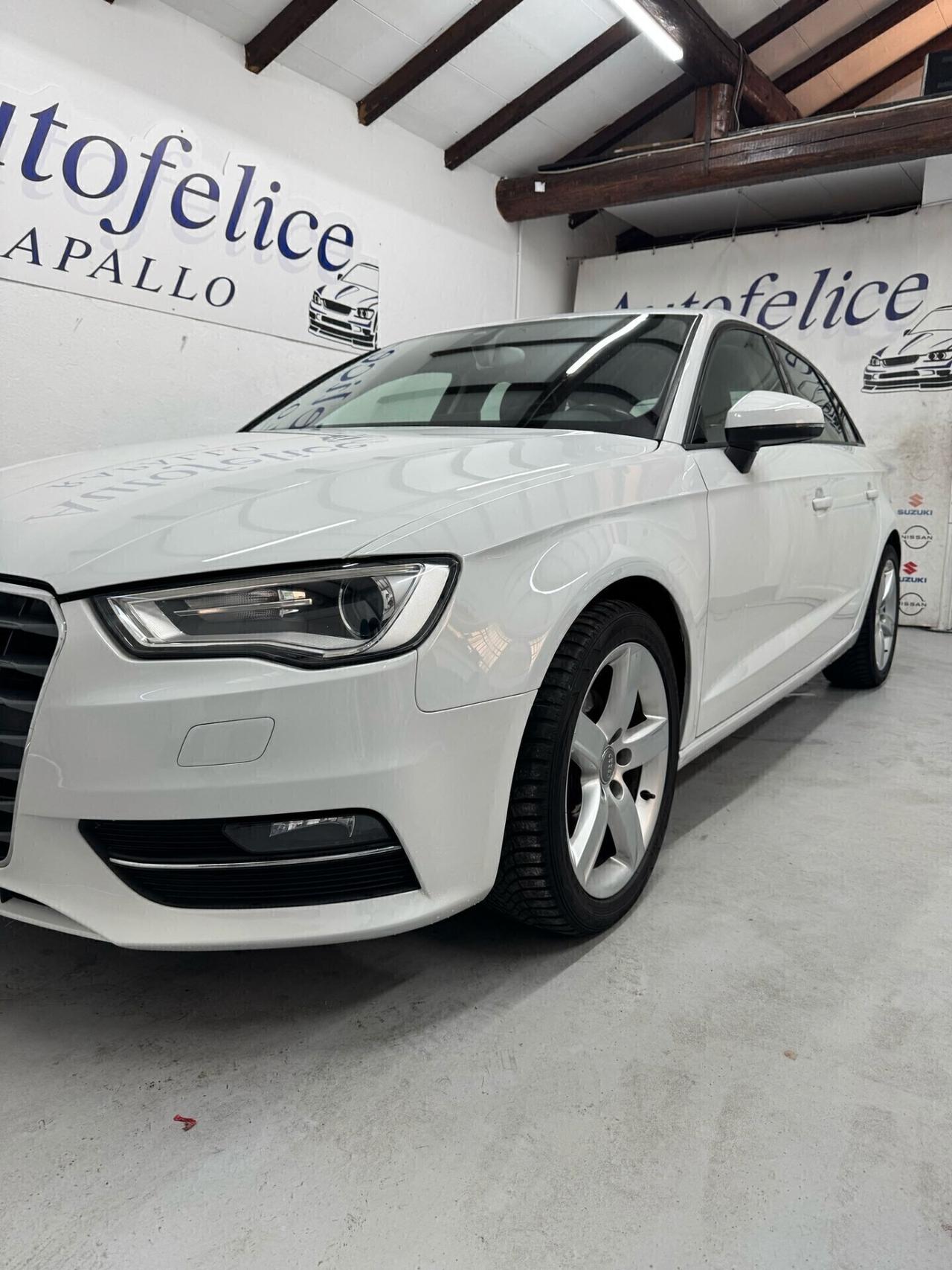 Audi A3 SPB 1.6 TDI clean diesel S tronic Ambition