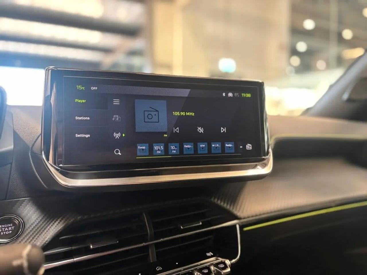 Peugeot 2008 1.2 PureTech 130 CV GT