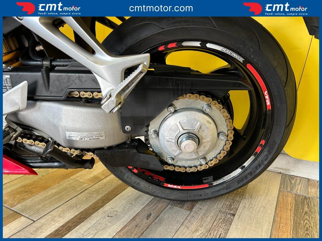 Honda VFR 800 - 2002