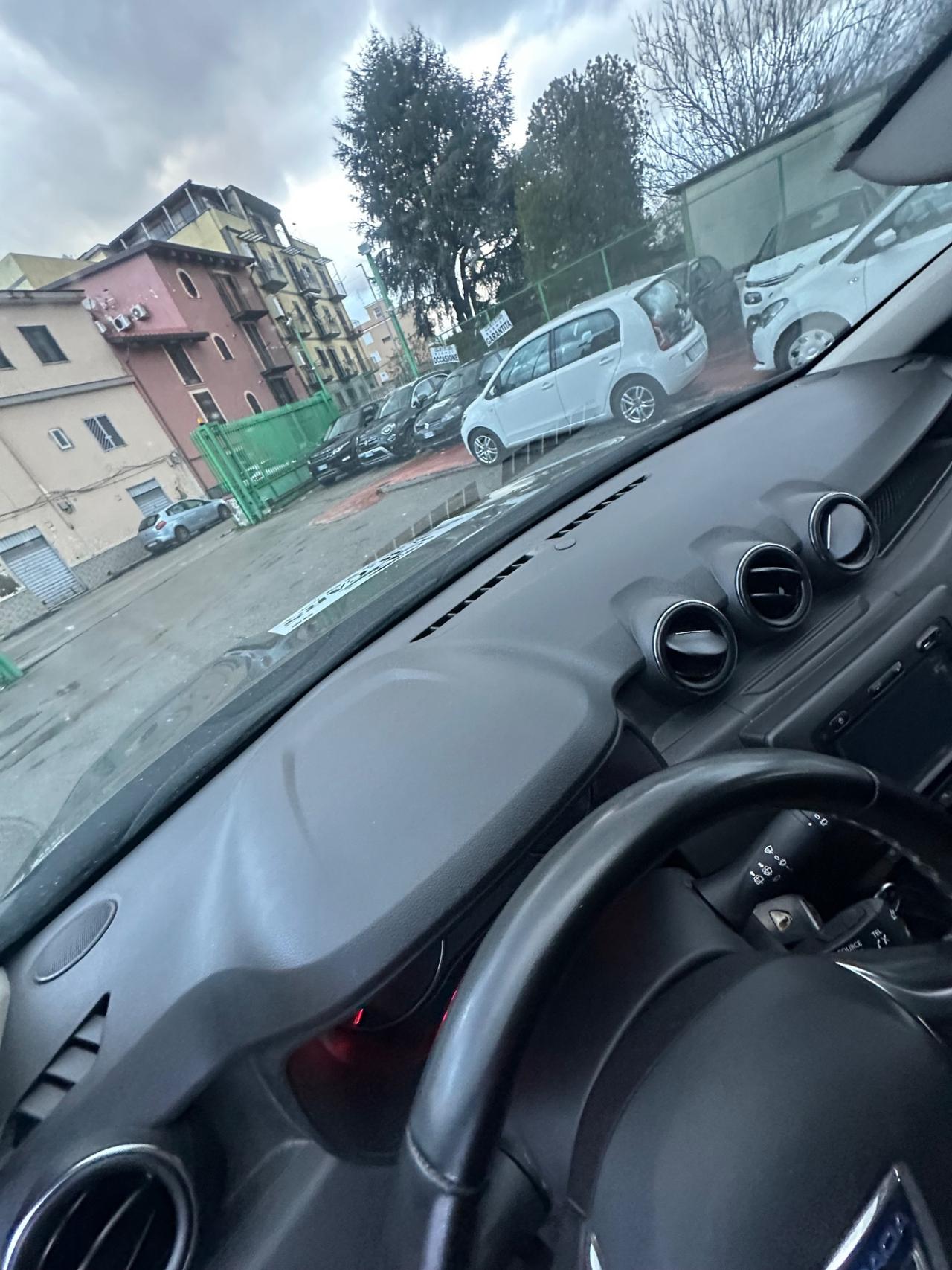 Dacia Duster 1.6 SCe GPL 4x2 Prestige