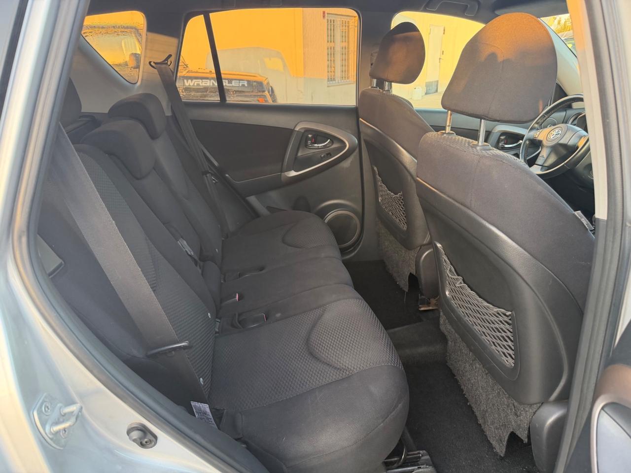 Toyota RAV 4 2.2 D-4D 136 CV Luxury