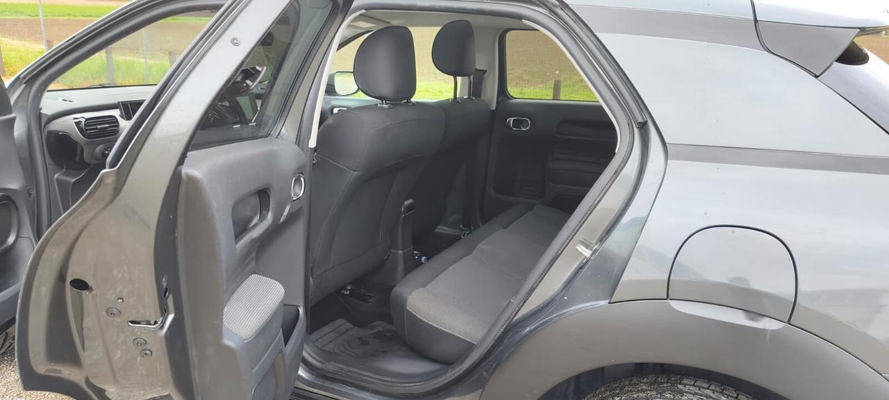 Citroen C4 Cactus BlueHDi 100 S&S Shine