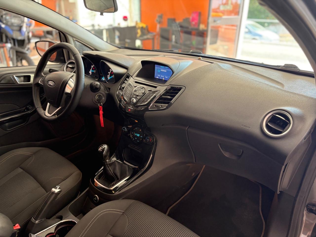 Ford Fiesta 1.4 5p. Bz.- GPL Titanium PERMUTE E FINANZIAMENTI