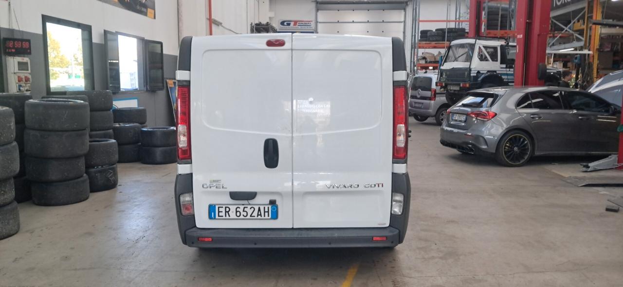 Opel Vivaro 2.0 cdti p.lungo