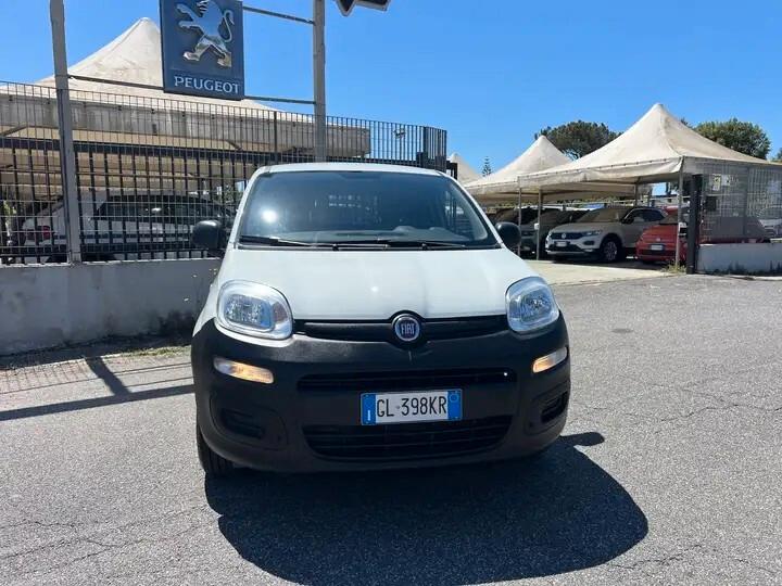 Fiat Panda 1.0 FireFly S&S Hybrid Garmin