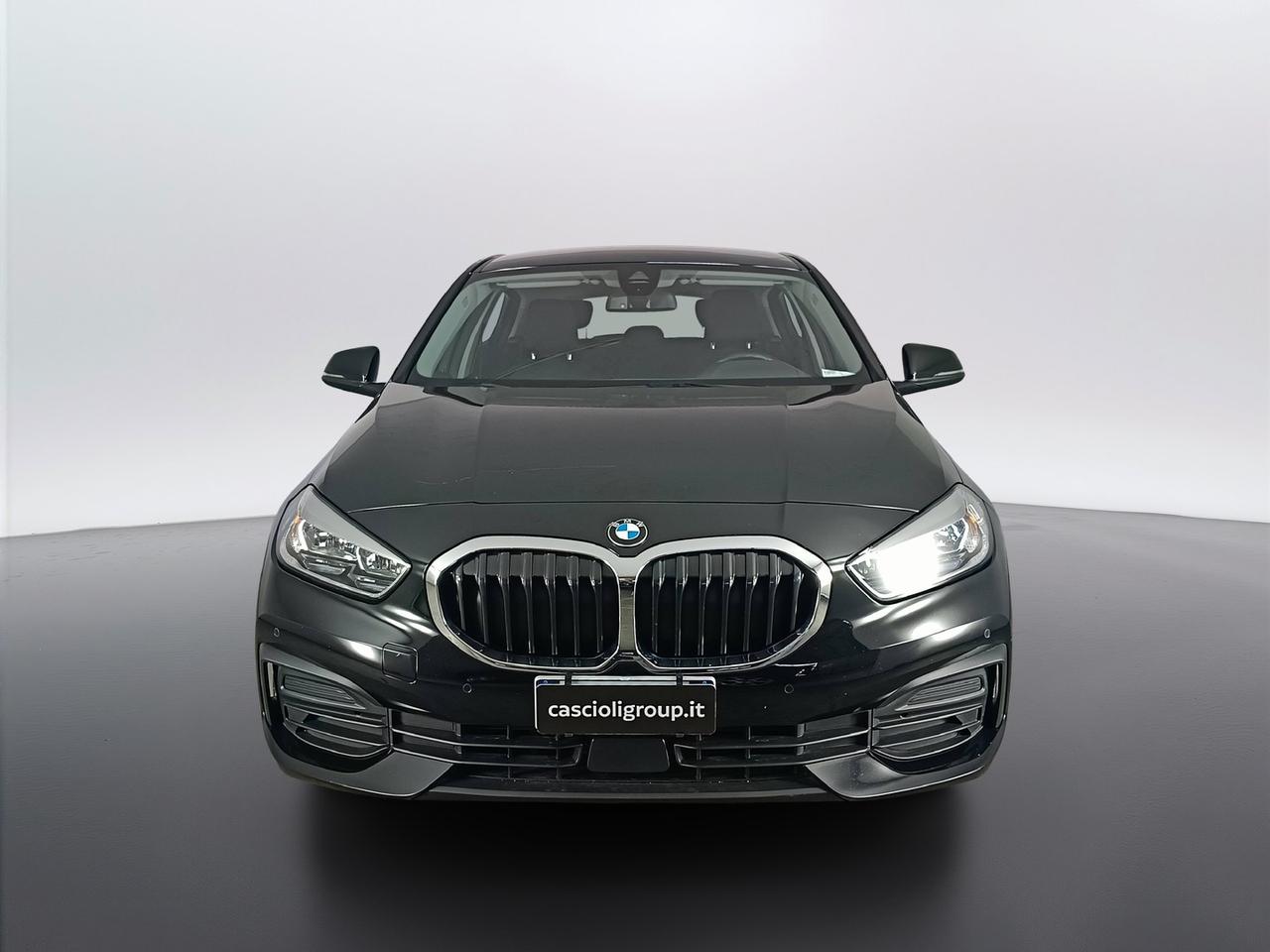 BMW Serie 1 F40 - 116d Business Advantage auto