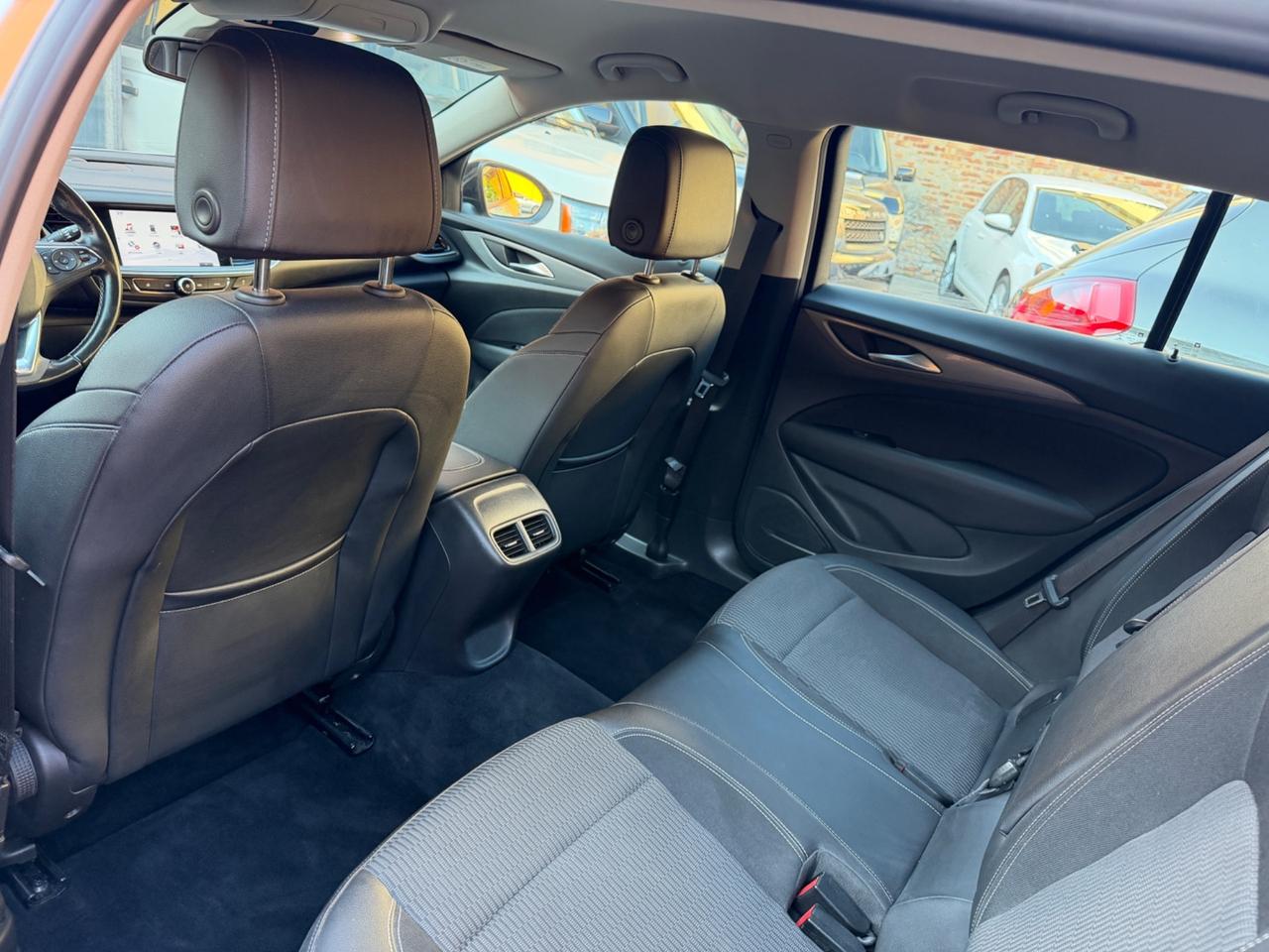 Opel Insignia 2.0 CDTI S&S aut. Country Tourer