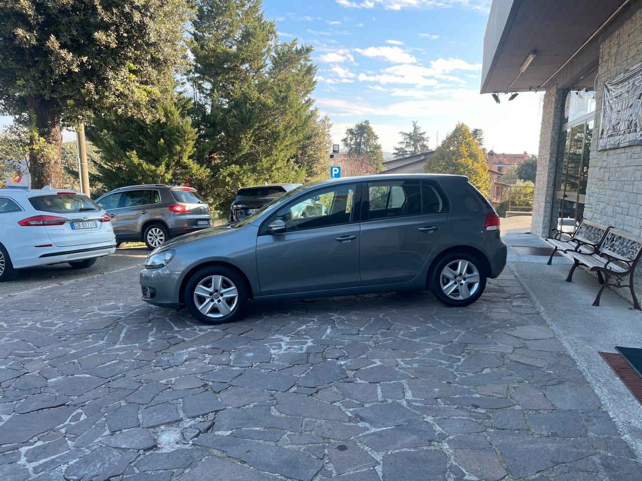 Volkswagen Golf 2.0 TDI 110CV DPF 5p. Comfortline NEO PATENTATI