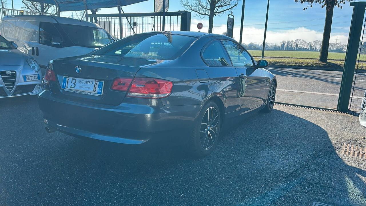 Bmw coupé 320i cat Eletta