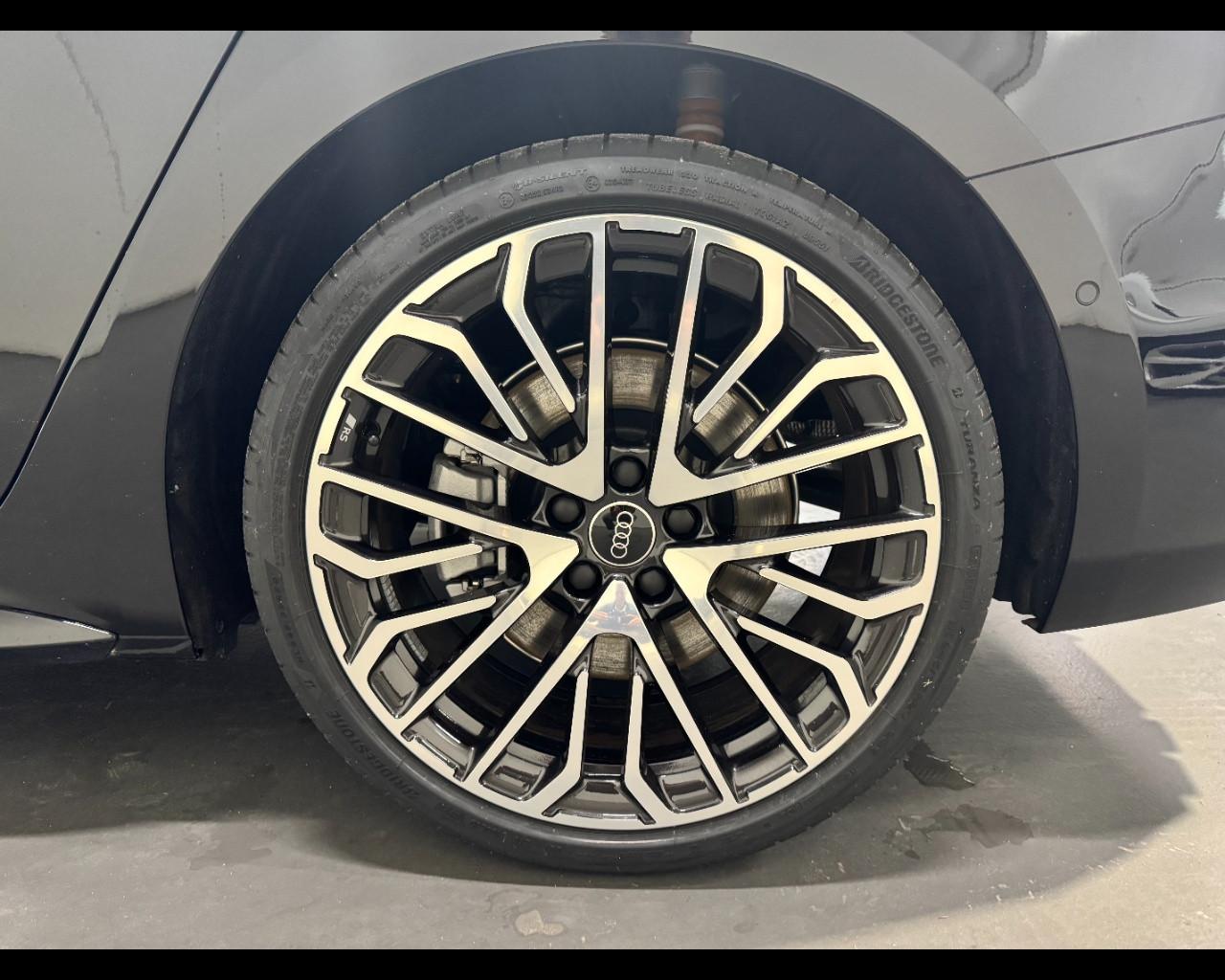 AUDI A5 AVANT 40 TDI S-TRONIC S LINE