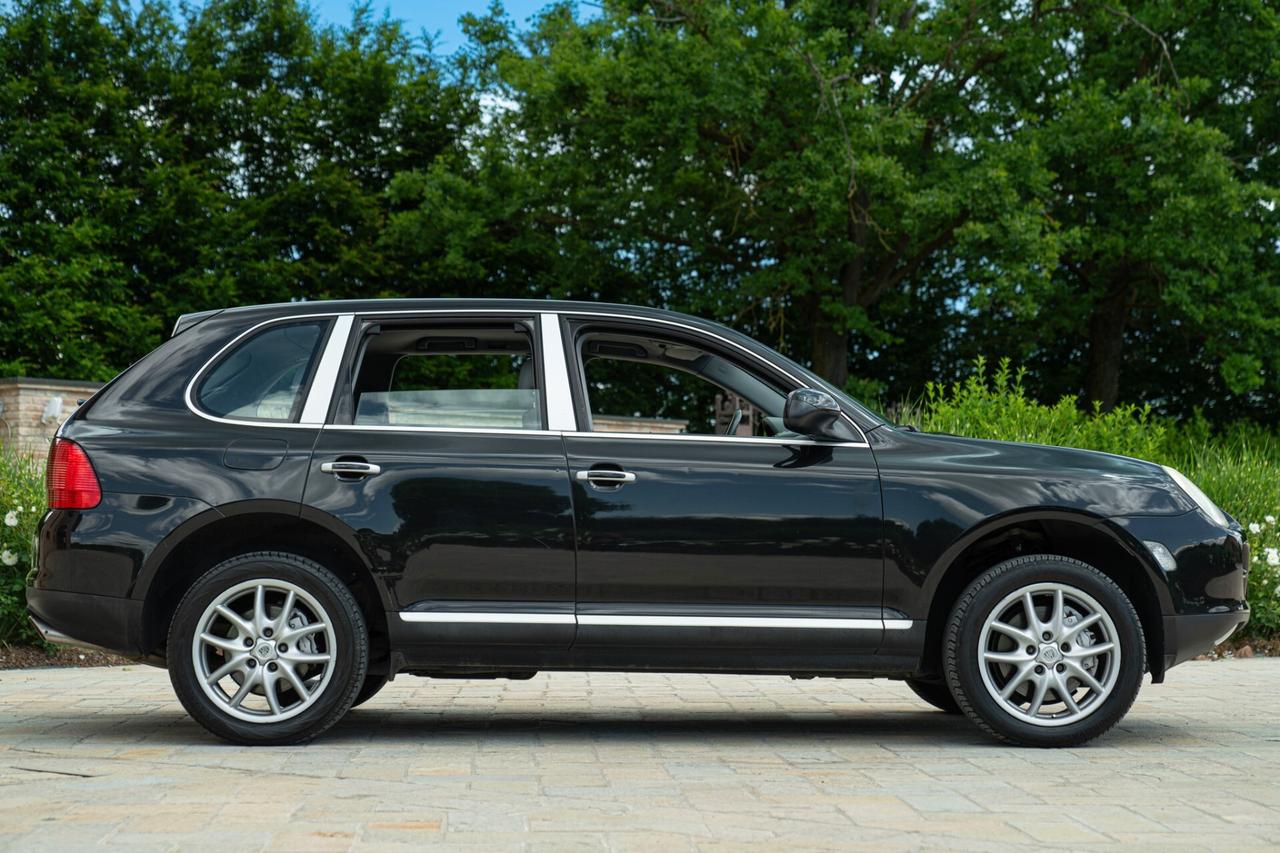 PORSCHE CAYENNE S 4.5 - POR00209