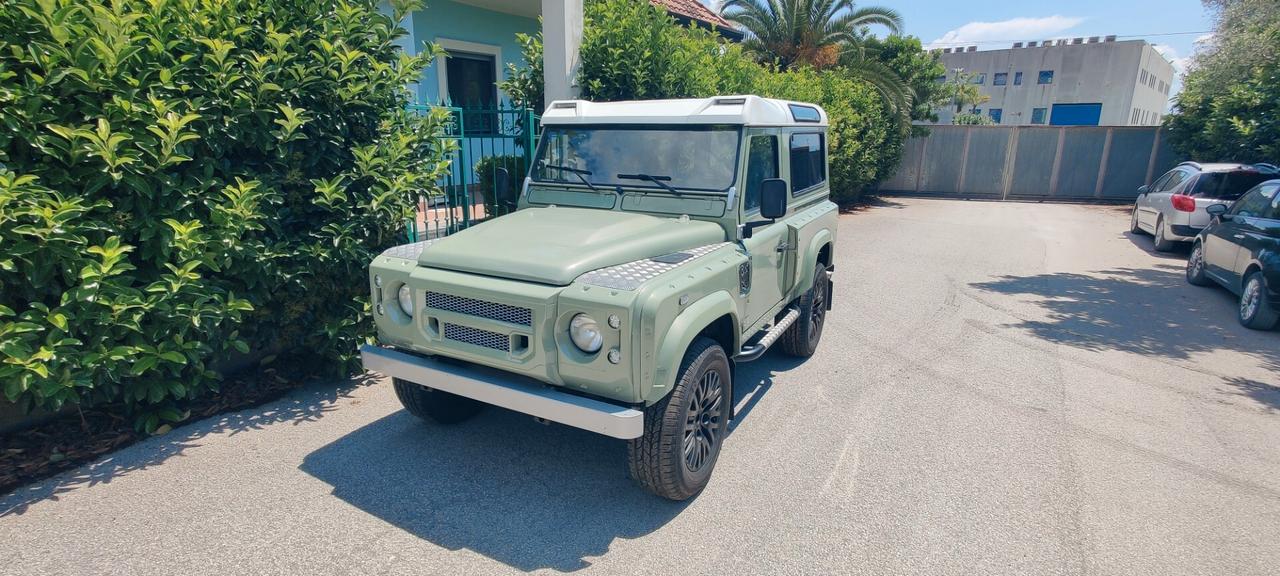 Land Rover Defender 90 2.5 300tdi