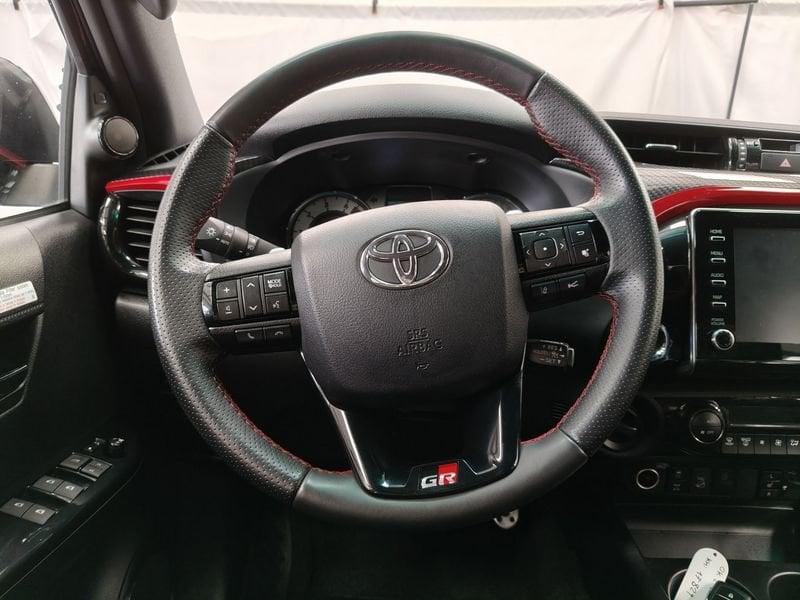 Toyota Hilux Hilux 2.8 D-4D A/T 4WD 4 porte Double Cab GR SPORT
