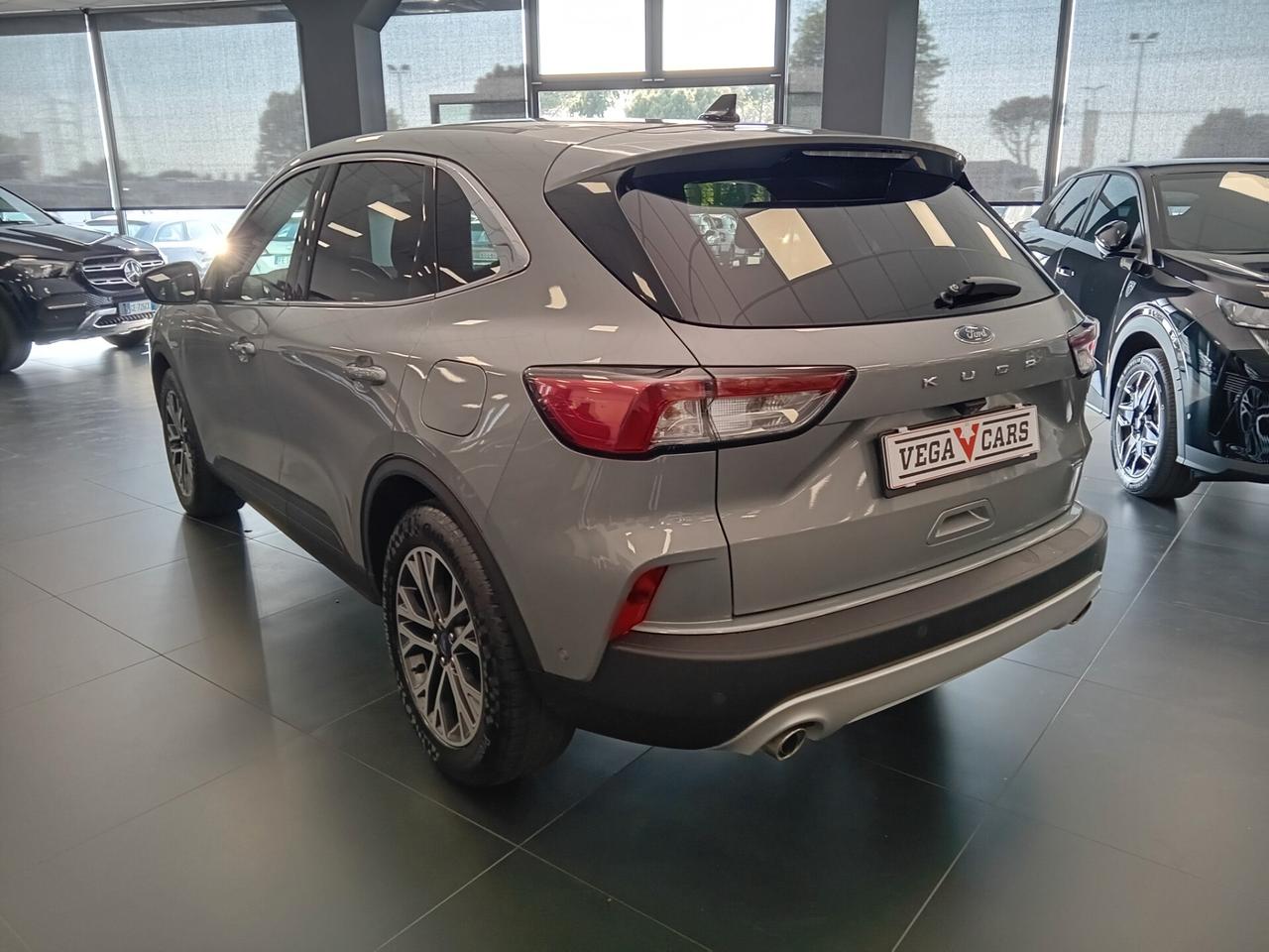 Ford Kuga 2.5 Plug In Hybrid 225 CV CVT 2WD Titanium