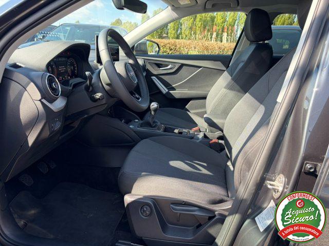 AUDI Q2 30 TFSI Business Advanced