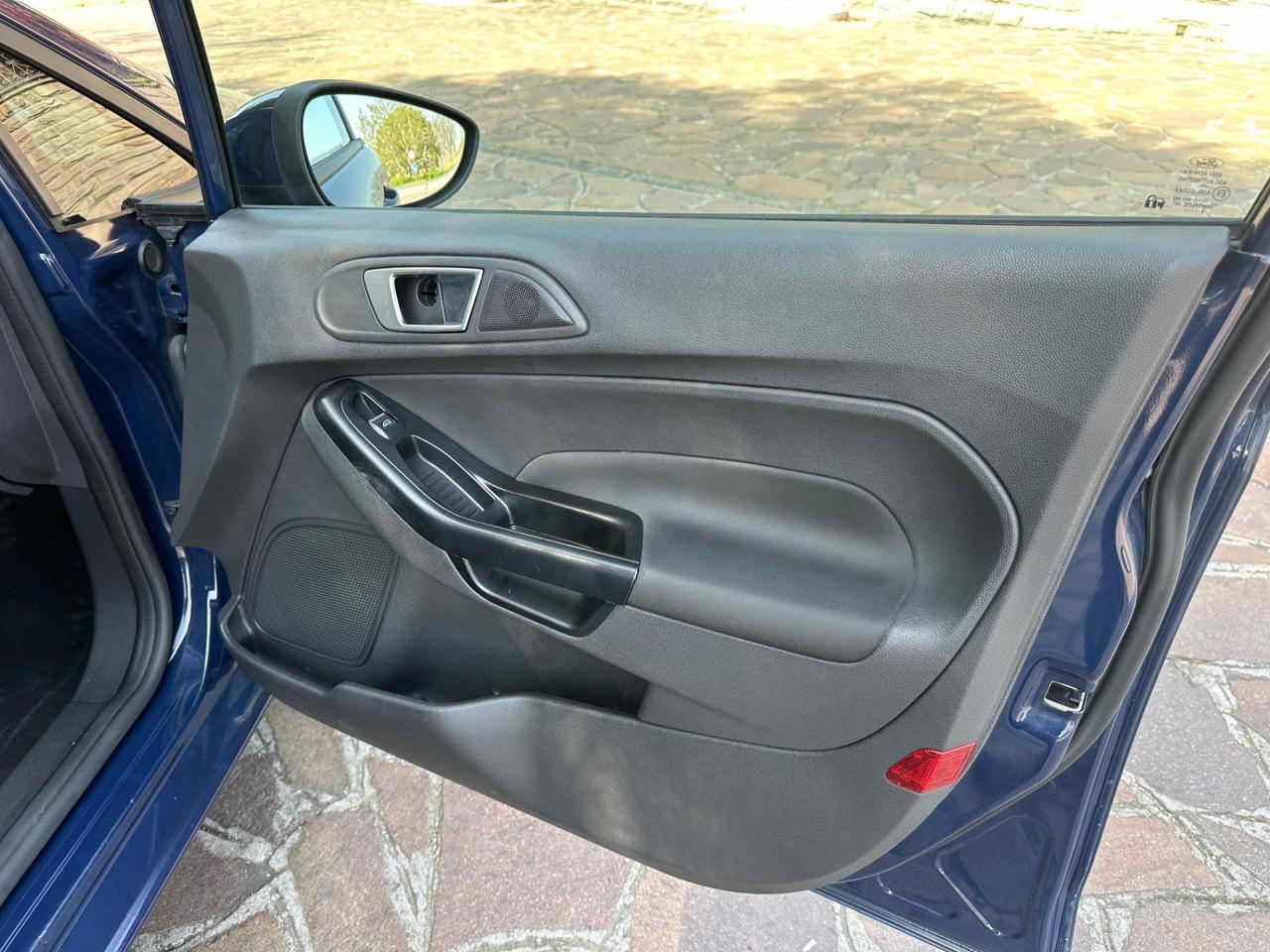 Ford Fiesta 1.4 5p. Bz.- GPL Titanium 99.000 KM