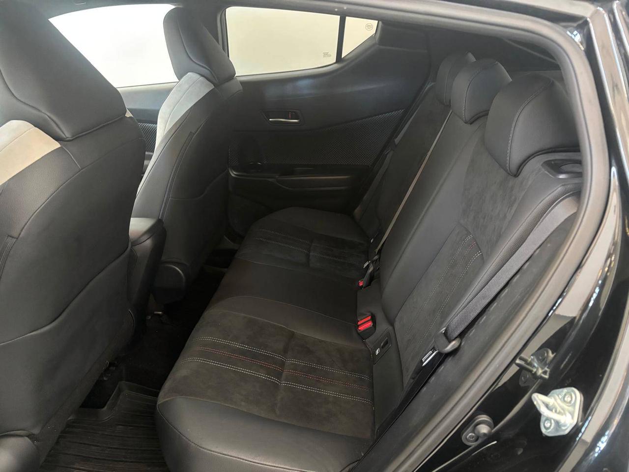 TOYOTA C-HR I 2020 - C-HR 2.0h GR Sport Black edition e-cvt