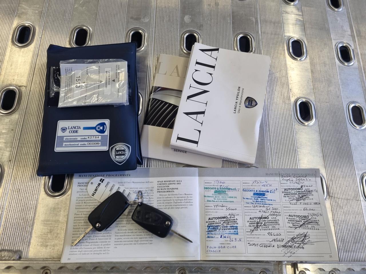 Lancia Ypsilon 1.2 Benzina, unica proprietaria, tetto apribile, garanzia!