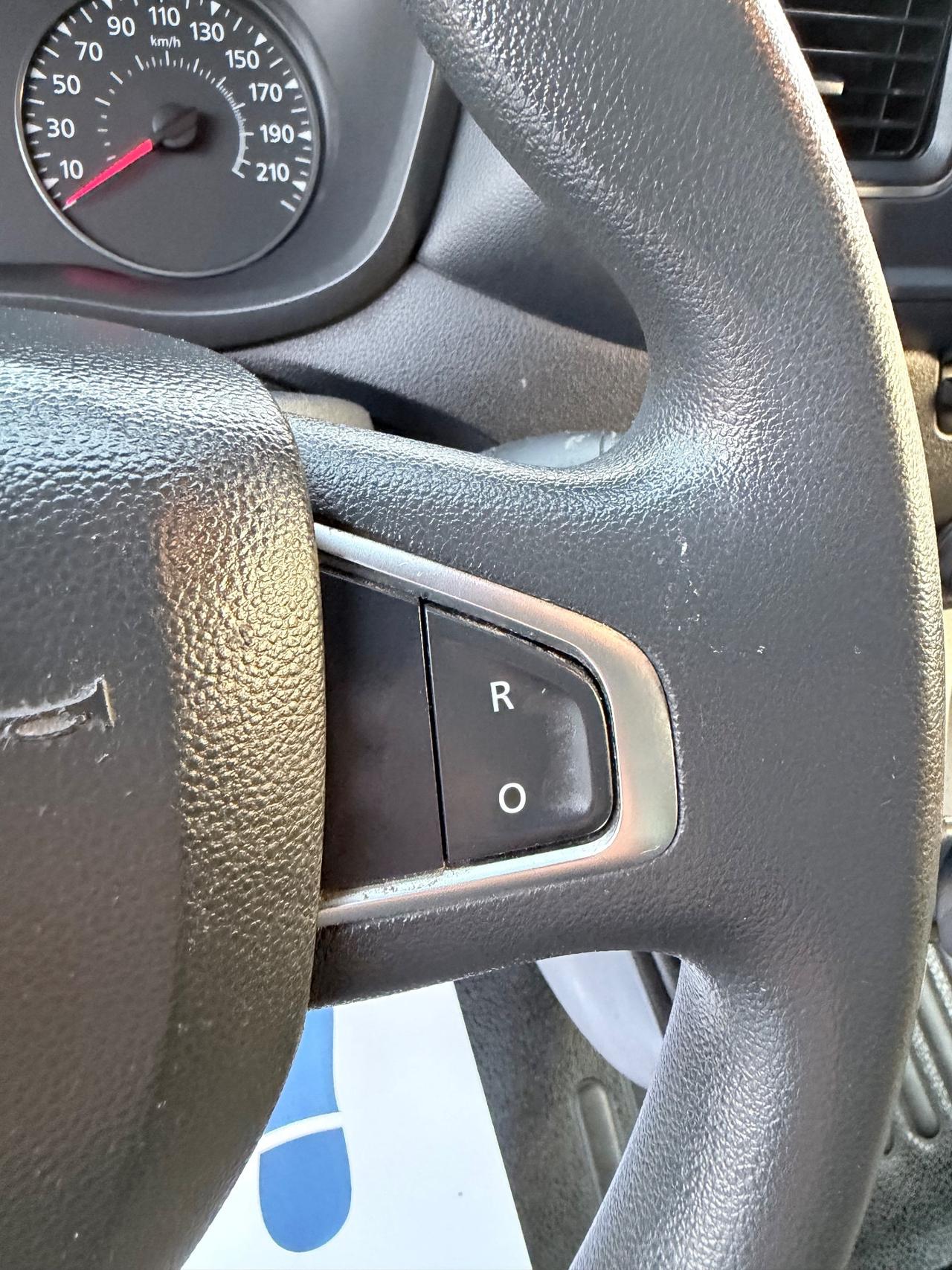 Renault Master T35 Con Sponda idraulica Euro 6D 1Proprietario