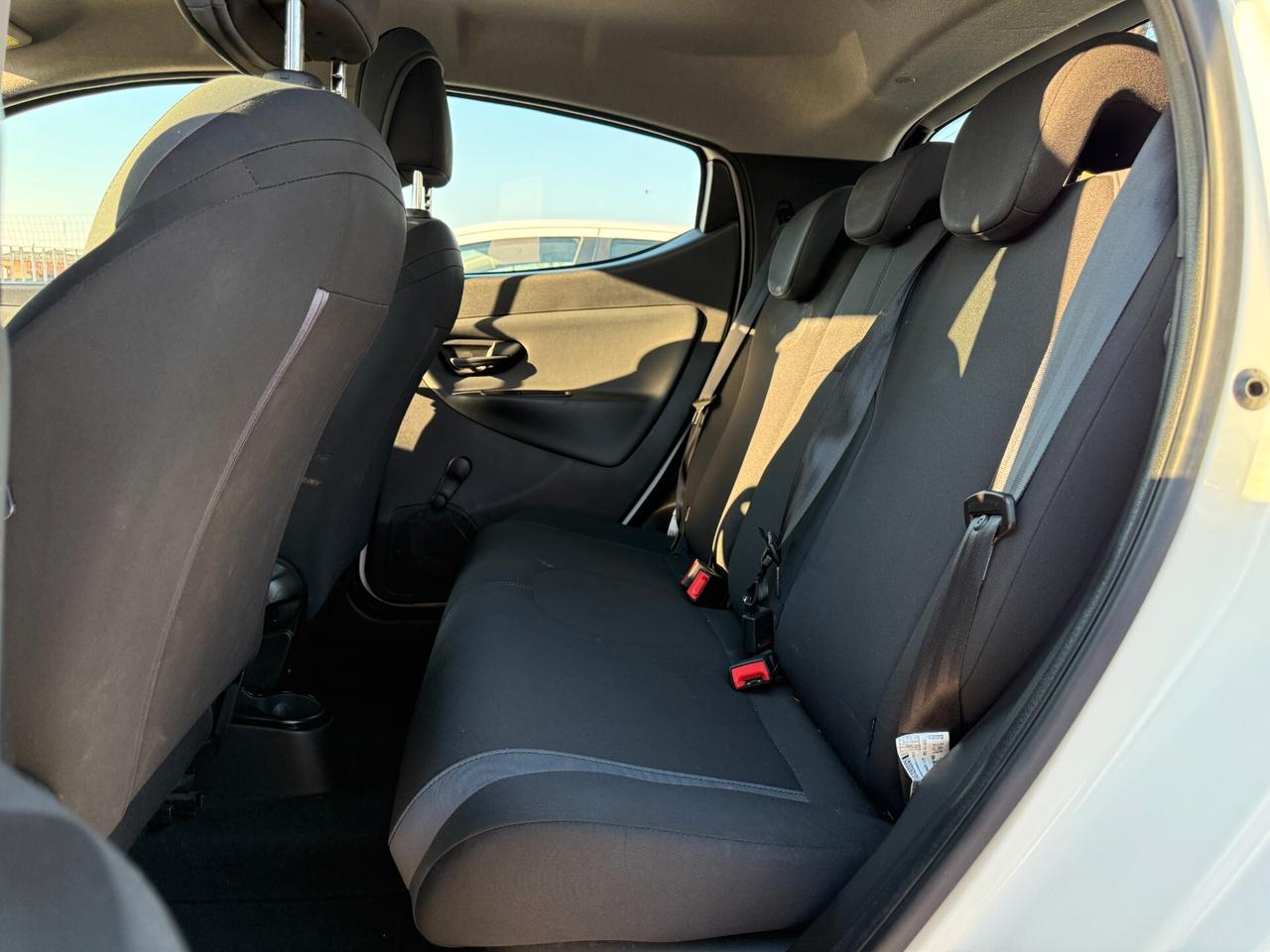 LANCIA YPSILON 2017 1.2 BENZINA 69 CV * 57.000 KM