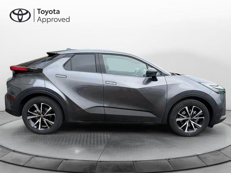 Toyota C-HR 2.0 phev Trend fwd e-cvt