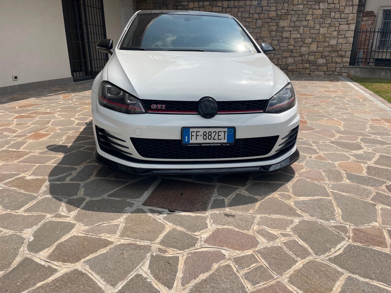 Volkswagen Golf GTI Performance 2.0 TSI 3p. BlueMotion Technology