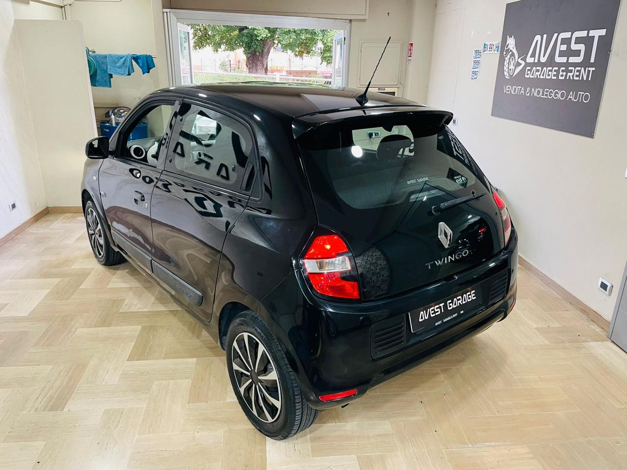 Renault Twingo 1.0 SCe Intens