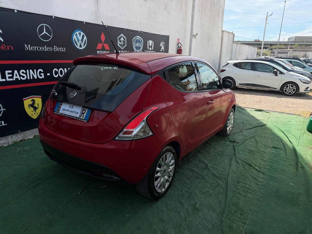Lancia Ypsilon 2016 1.3 MJT 95 CV FULL LEGGI TUTTO!