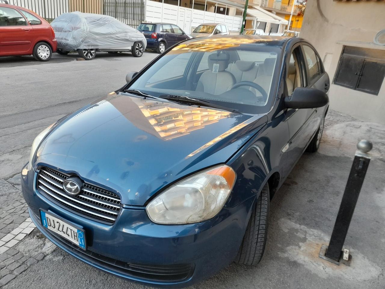 Hyundai Accent 1.4 4p. Style
