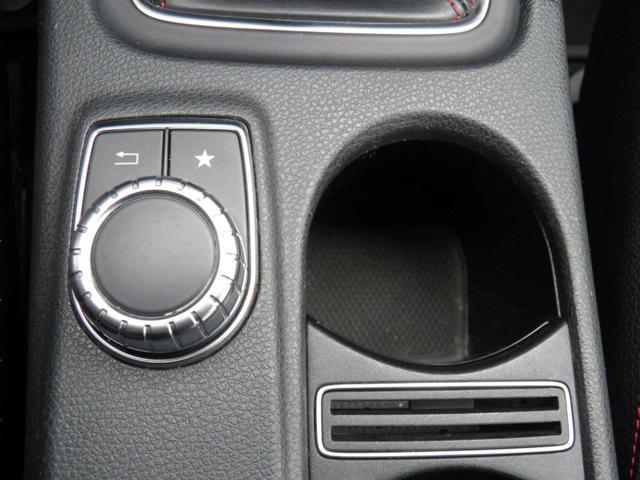 MERCEDES-BENZ A 180 d Premium