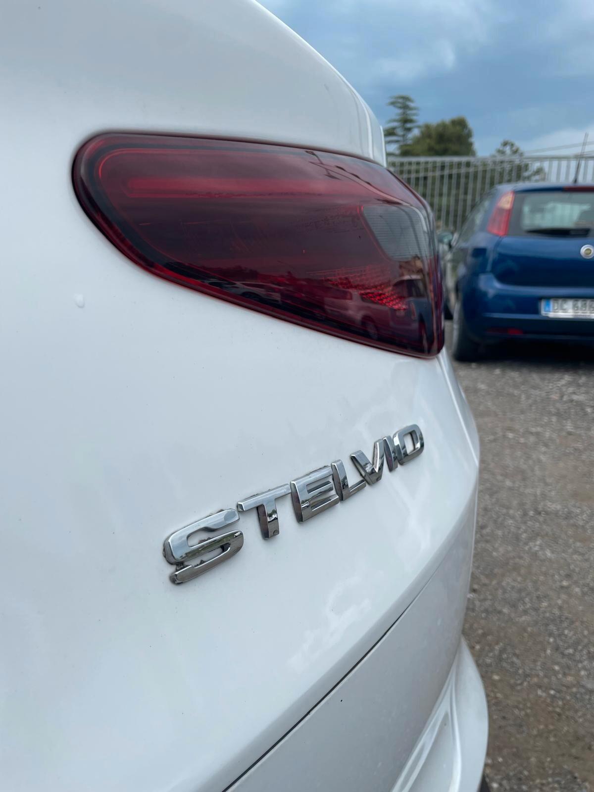 Alfa Romeo Stelvio 2.2 Turbodiesel 210 CV AT8 Q4 Sport Edition