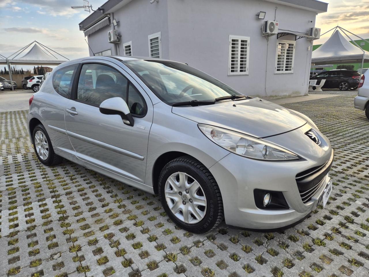 Peugeot 207 1.4 HDi 70CV 3p. Energie Sport