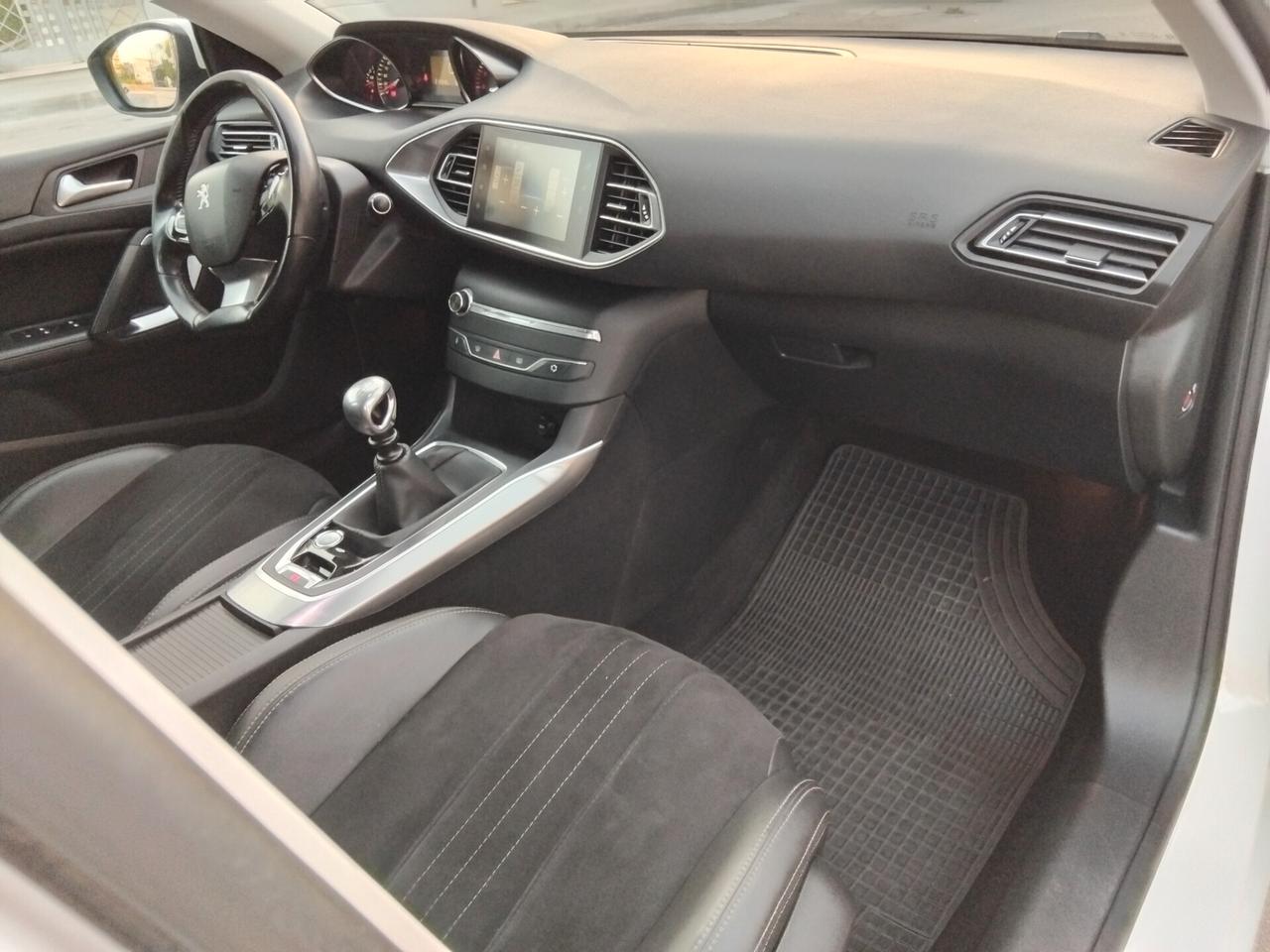 Peugeot 308 sw 1.6 Blue-HDi 120 Allure