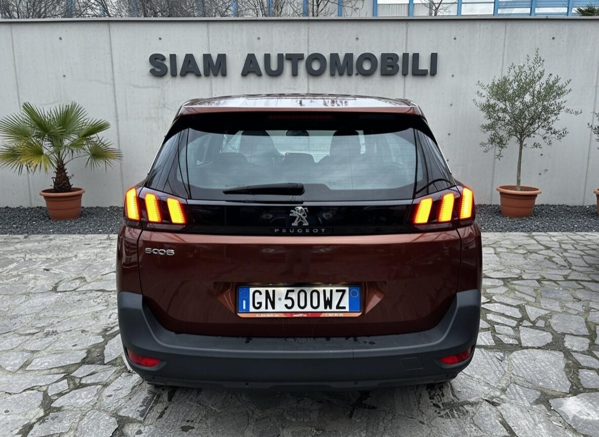 Peugeot 5008 BlueHDi 7 posti automatico