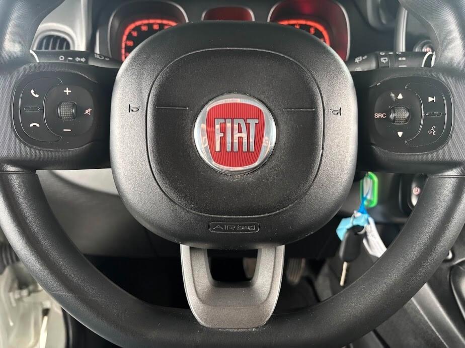 Fiat Panda 1.0 Hybrid 45.000KM APPLE CARPLAY