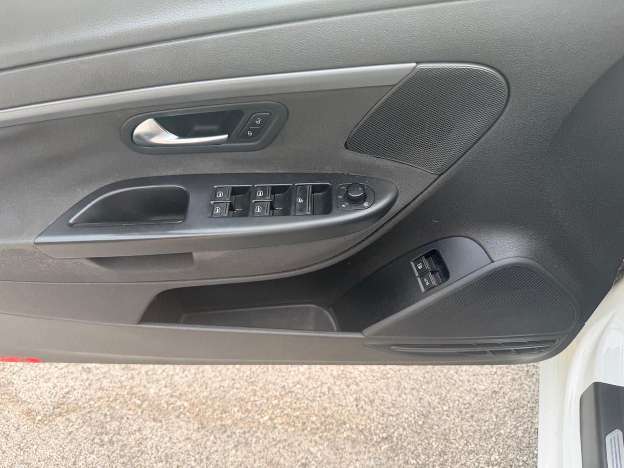 VW Eos 2.0 TDI 140cv Cabrio