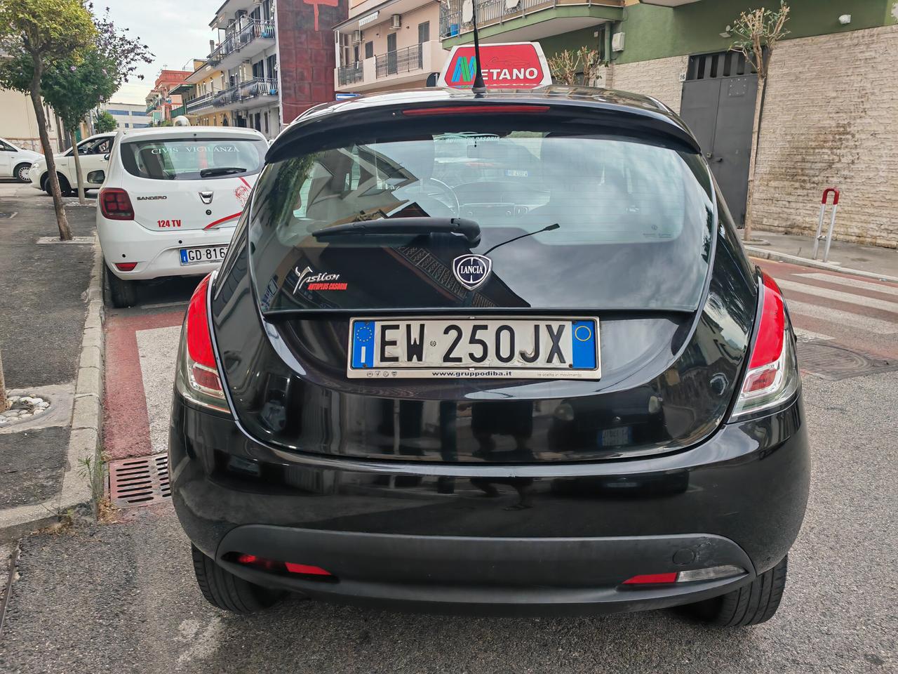 LANCIA YPSILON 0.9 ECOCHIC GOLD CV84 KW62