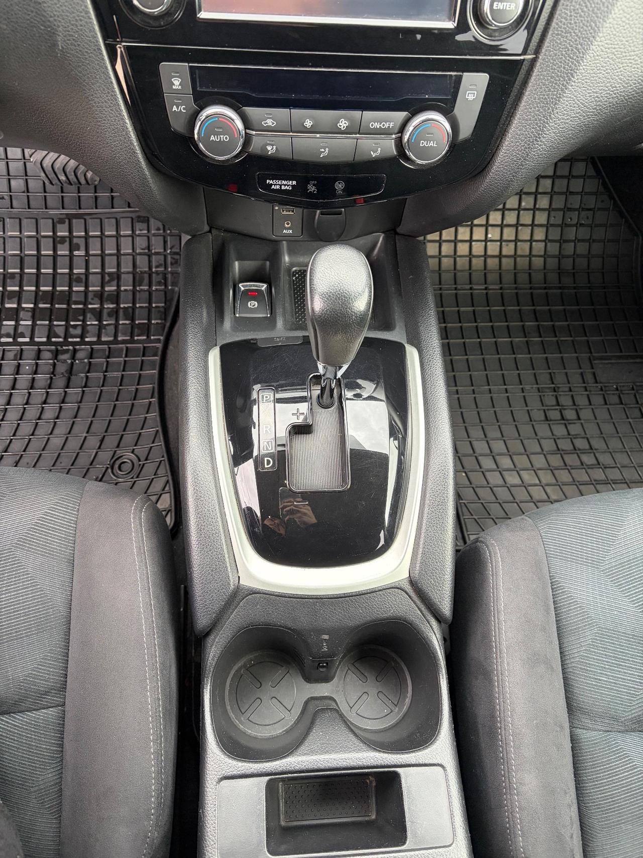 Nissan X-Trail 1.6 dCi 2WD Tekna