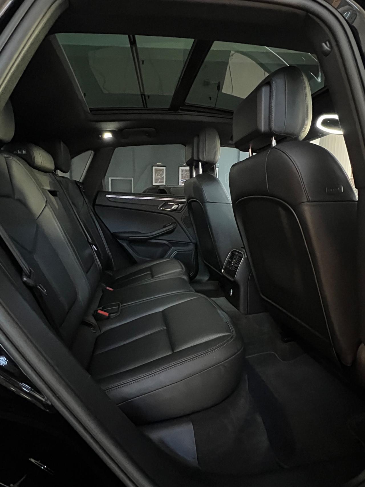 Porsche Macan 2.0 T