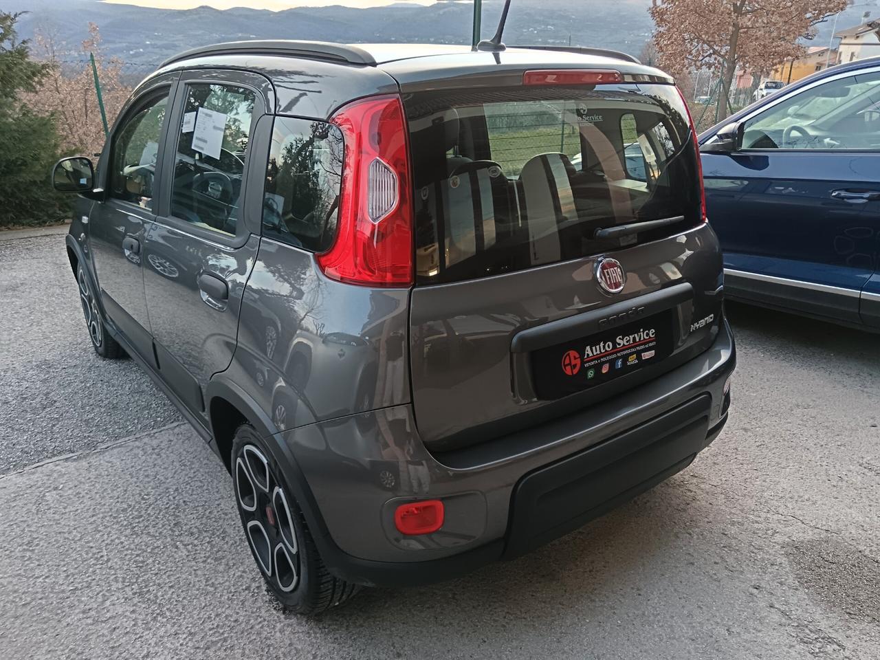 Fiat Panda 1.0 70CV HYBRID CITY LIFE NEOPATENTATI