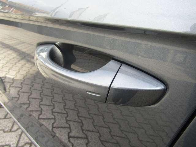 Volkswagen T-Roc 1.6 TDI 115CV CAMBIO MANUALE,NEOPATENTATI