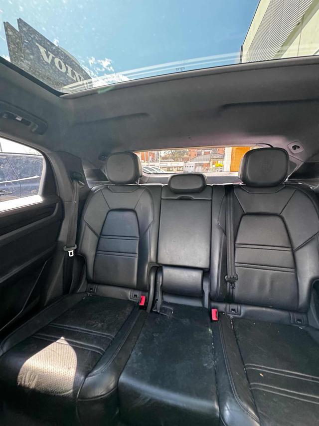 PORSCHE Cayenne Coupé 3.0 V6 E-Hybrid 462CV