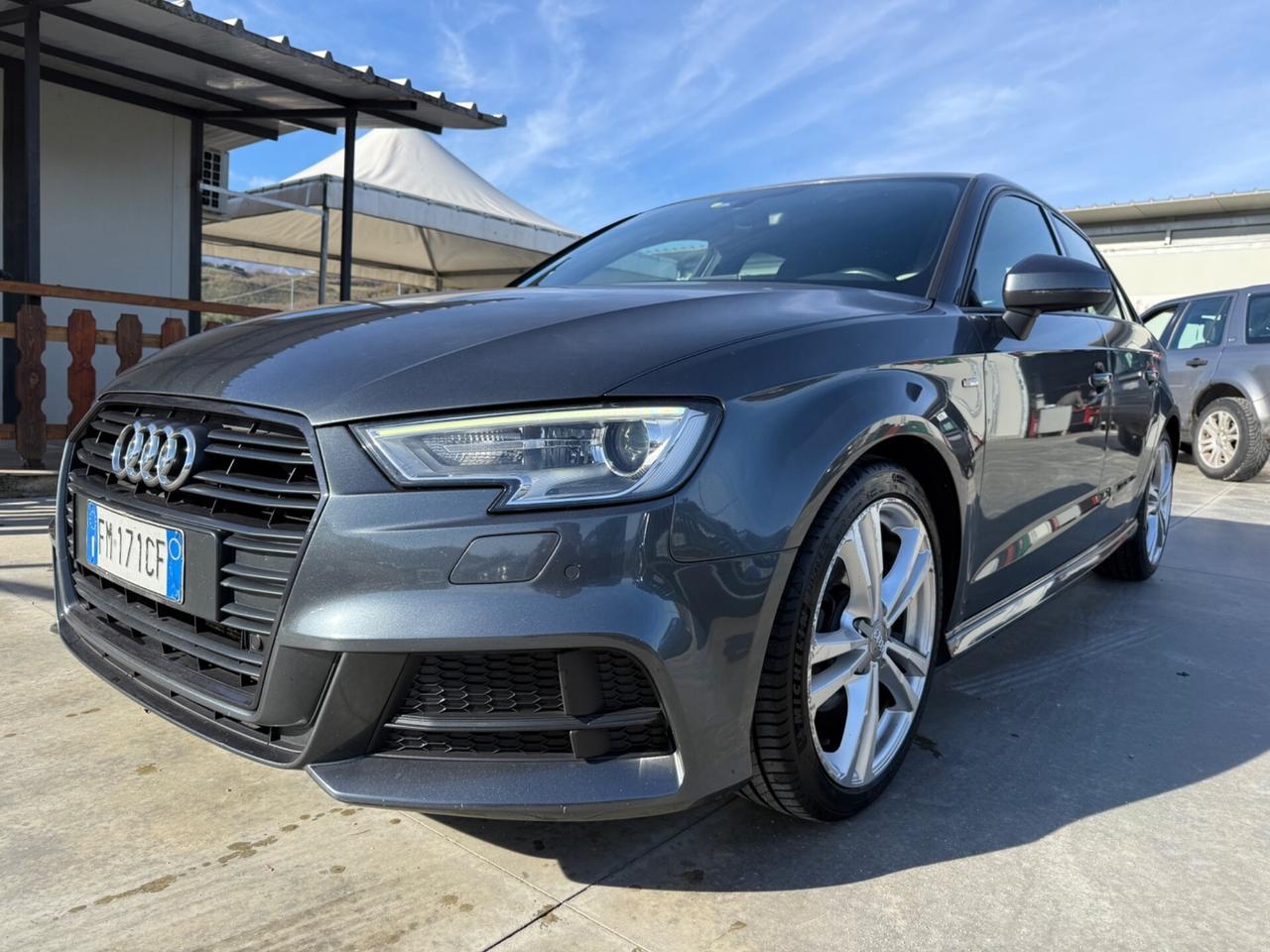 Audi A3 SPB 2.0 TDI S tronic S Line virtual