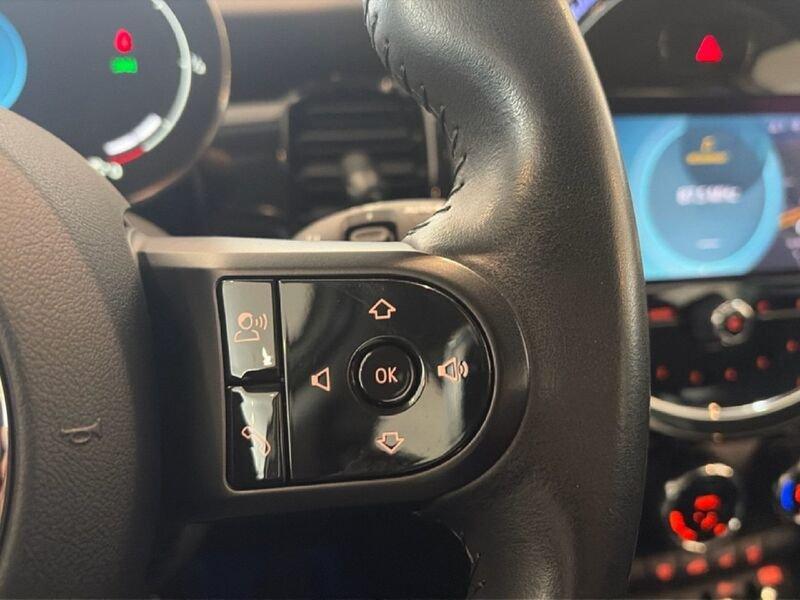 MINI Mini 5 porte Mini 5p 1.5 Cooper Classic auto