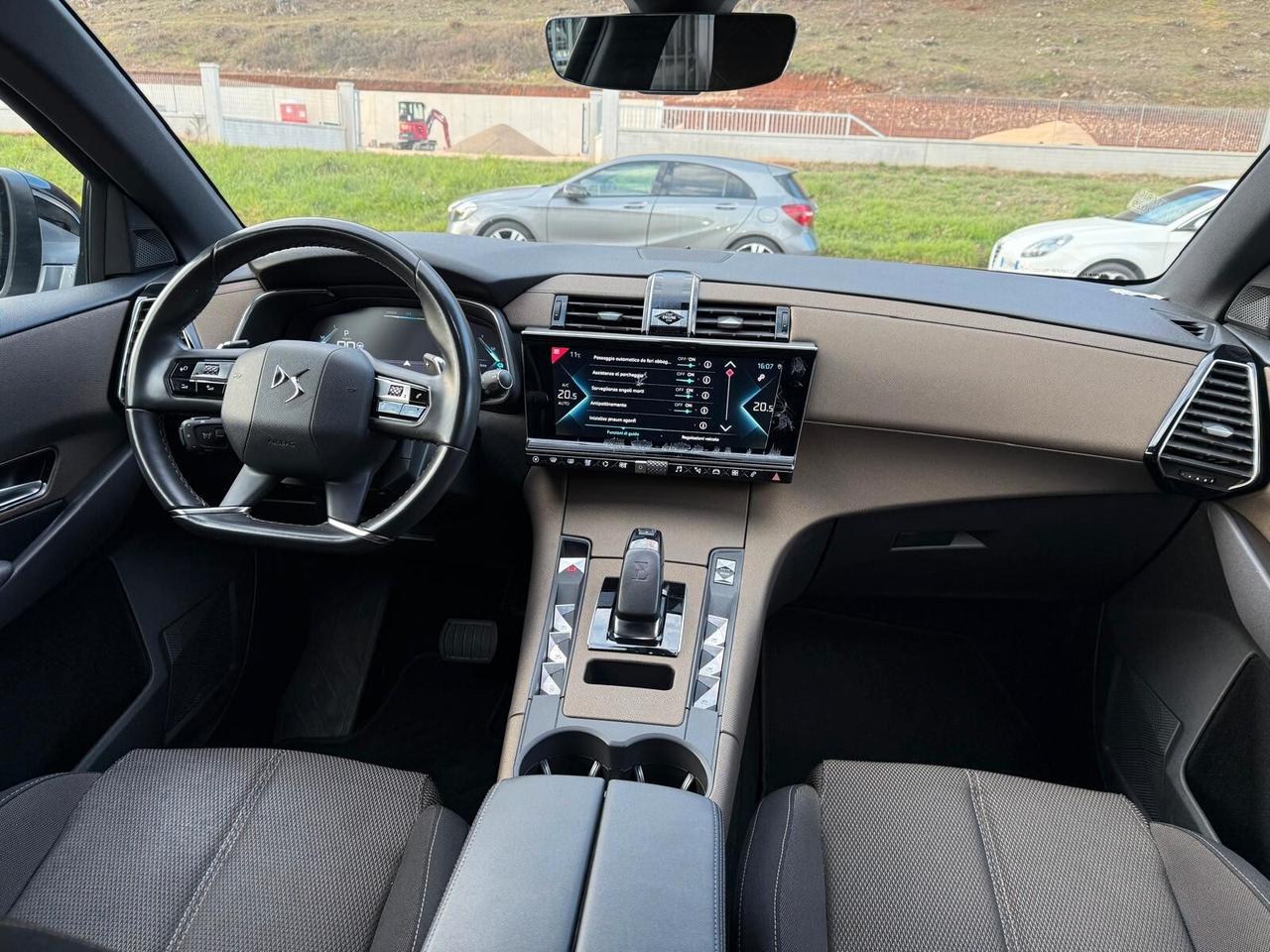 Ds 7 IBRIDA BENZINA 4 X 4