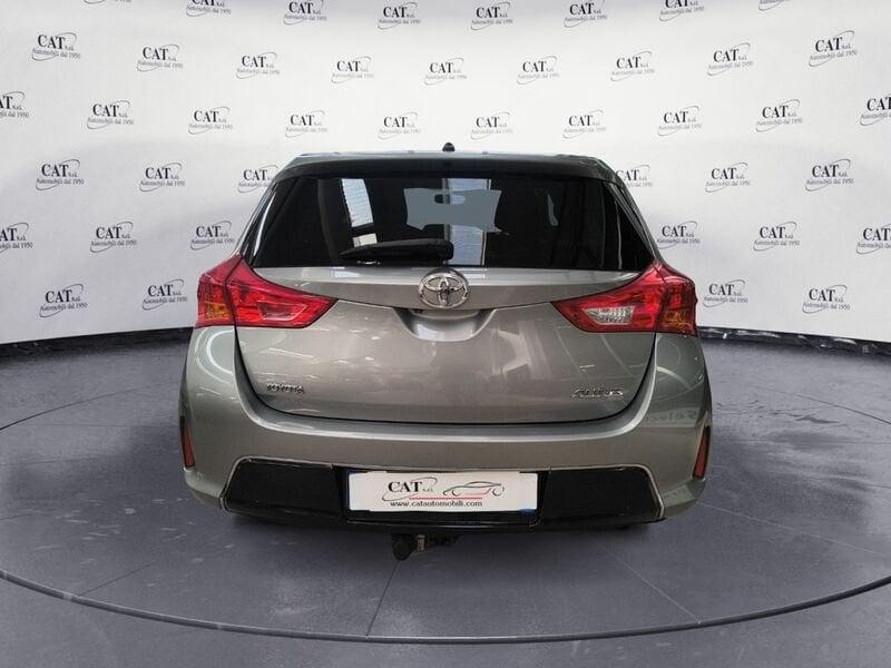Toyota Auris 1.4 D-4D Lounge