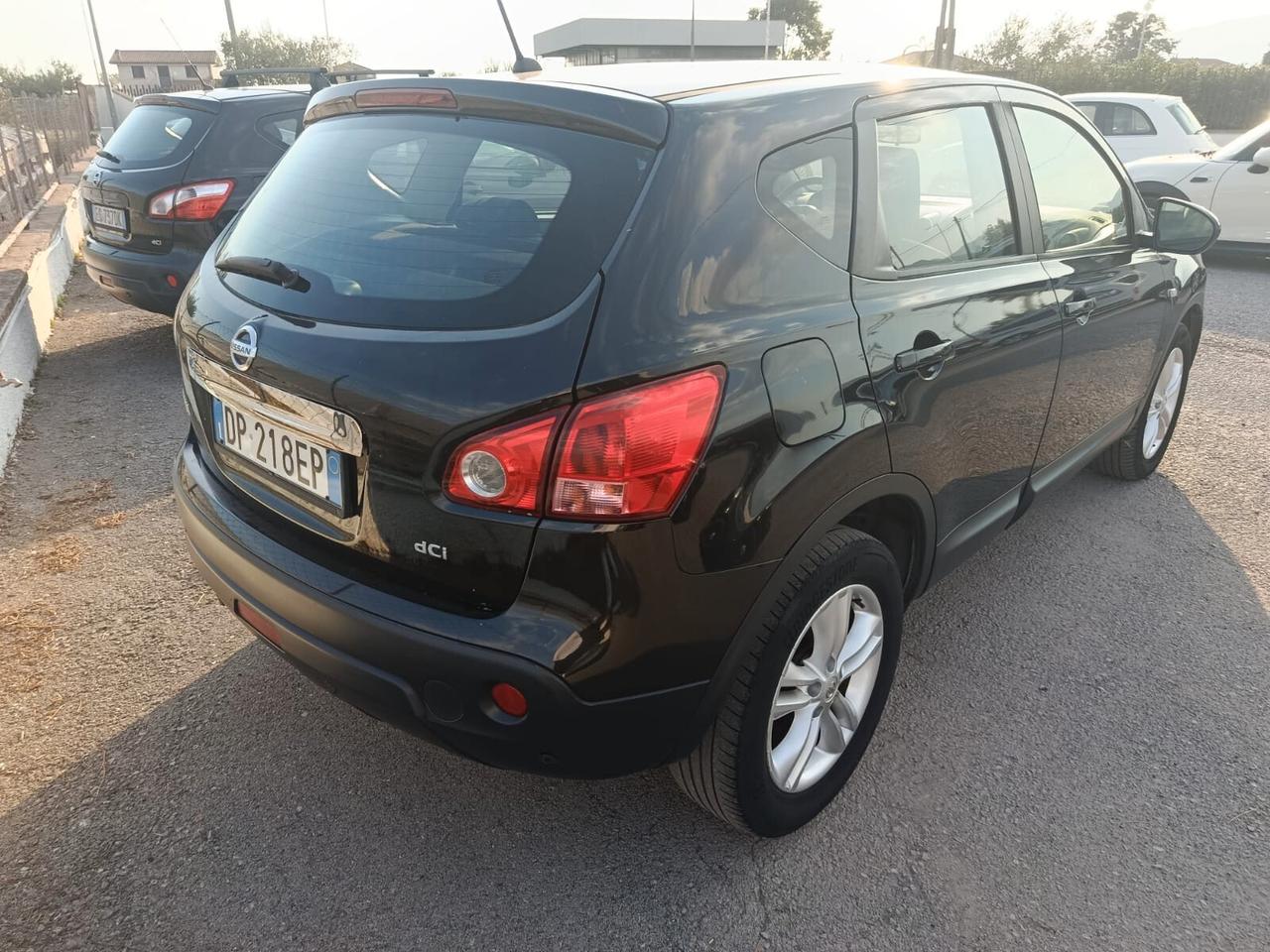 Nissan Qashqai 2.0 dCi DPF 4WD Tekna